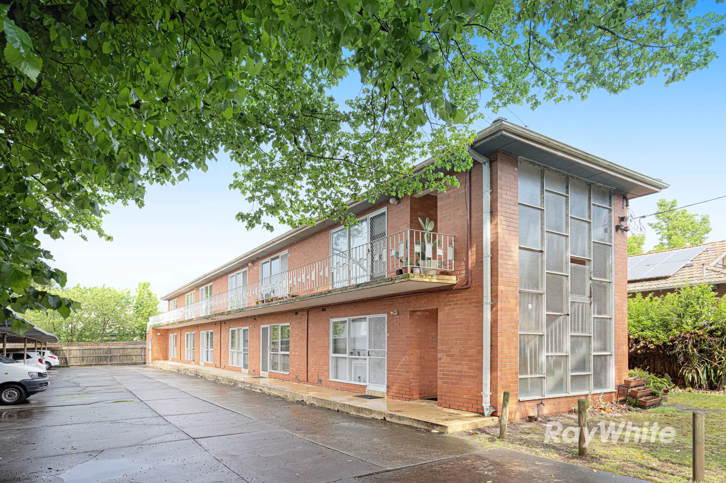 Main view of Homely apartment listing, 2/30 Oak Grove, Malvern East VIC 3145