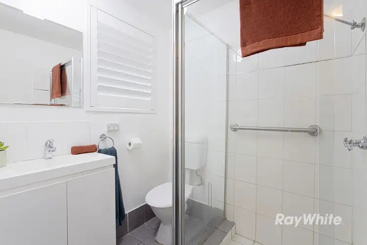 Fifth view of Homely apartment listing, 2/30 Oak Grove, Malvern East VIC 3145