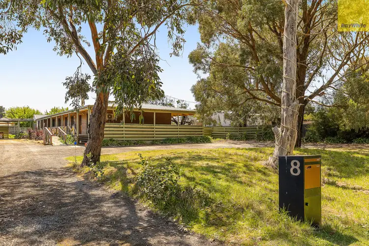 8 Berry Street, Ballan VIC 3342