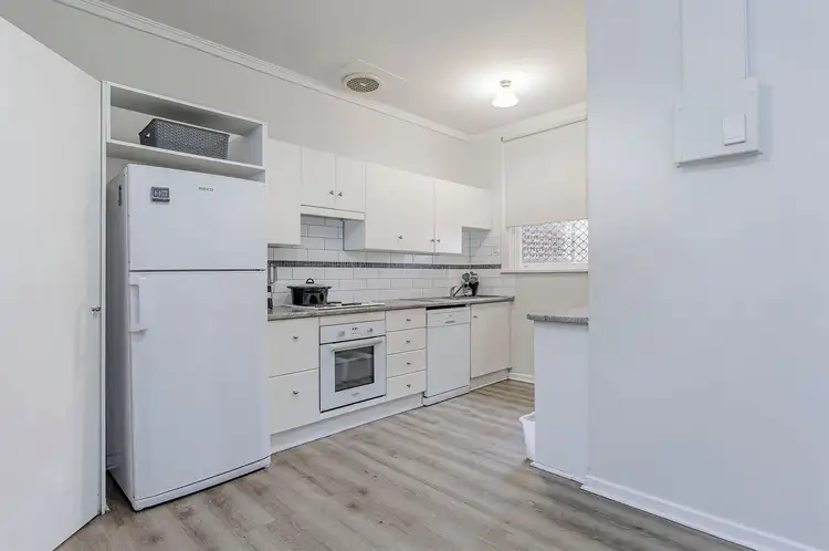 Fifth view of Homely house listing, 10 Bowman Street, Elizabeth Park SA 5113