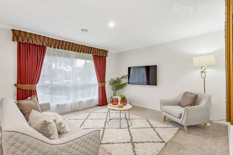 Fifth view of Homely house listing, 19 Bianca Drive, Aspendale Gardens VIC 3195