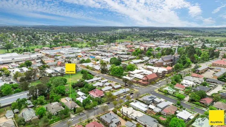 143 Barney Street, Armidale NSW 2350