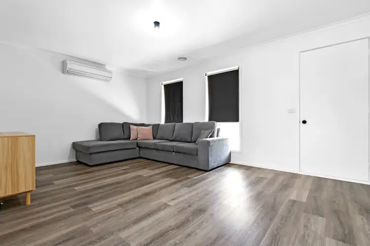 Third view of Homely townhouse listing, 4A Nancy Court, Mildura VIC 3500