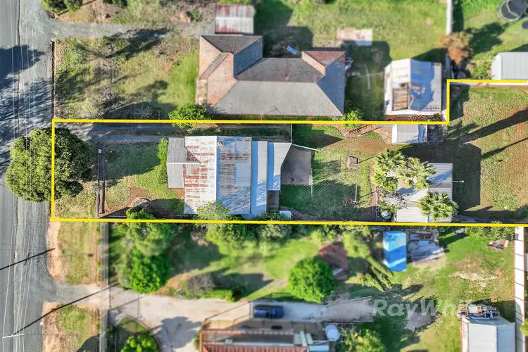 9 Mackay Street, Rochester VIC 3561