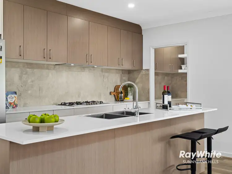 Second view of Homely house listing, 33 Blythdale Place, Doolandella QLD 4077