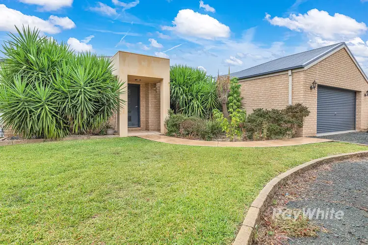 9 High Street, Rochester VIC 3561