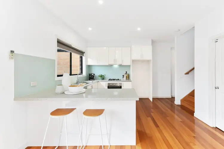 Fourth view of Homely townhouse listing, 2/31 Stewart Road, Oakleigh East VIC 3166