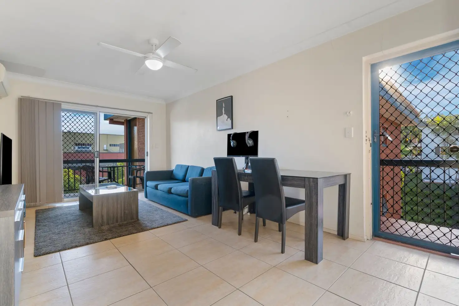 Main view of Homely unit listing, 1/8 Greenmeadow Road, Mansfield QLD 4122