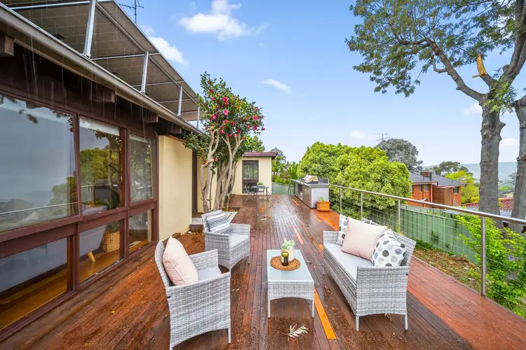 8 Camellia Place