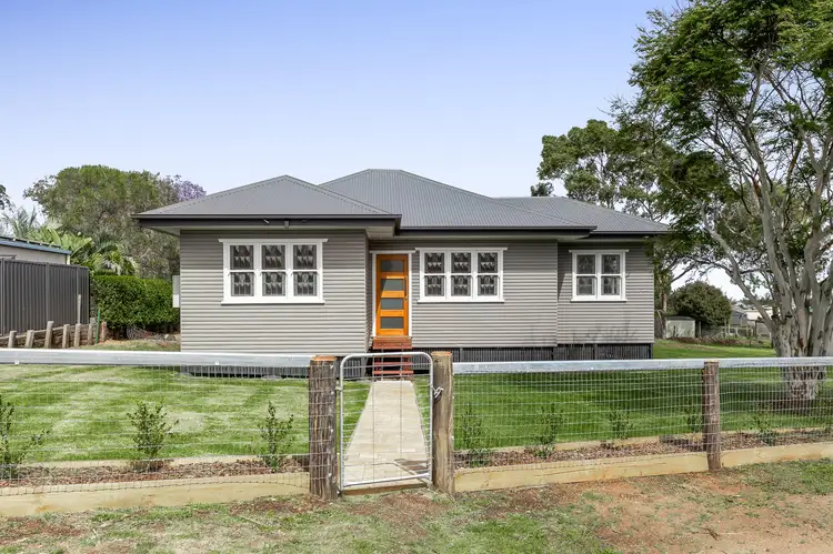 9 Apple Tree Court, Meringandan West QLD 4352