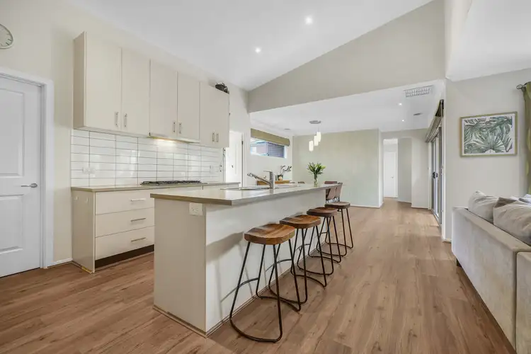 Fourth view of Homely house listing, 6 Charolais Court, Pakenham VIC 3810