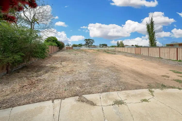 9 Fulford Court, Swan Hill VIC 3585