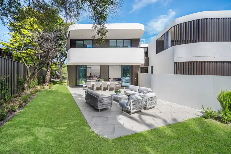 38-40 Newcastle Street