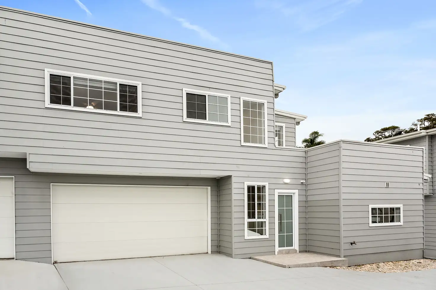 Main view of Homely house listing, 2/94 The Boulevarde, Oak Flats NSW 2529