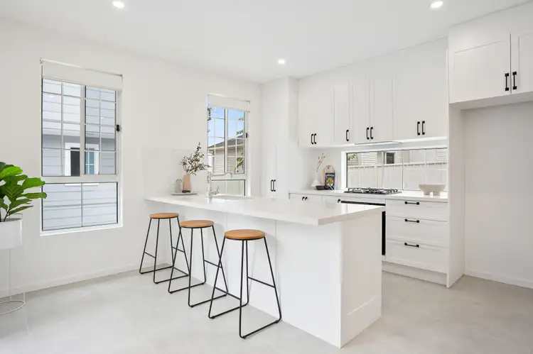 Second view of Homely house listing, 2/94 The Boulevarde, Oak Flats NSW 2529