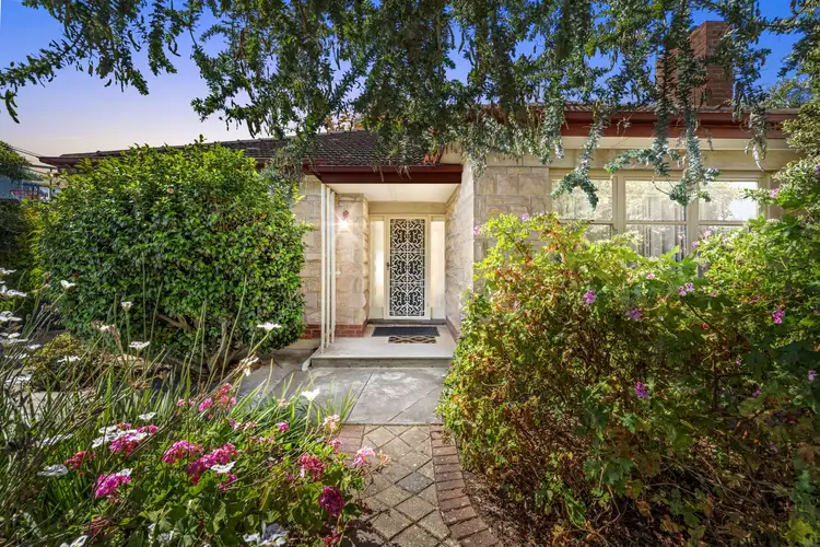 27 Helmsdale Avenue, Glengowrie SA 5044