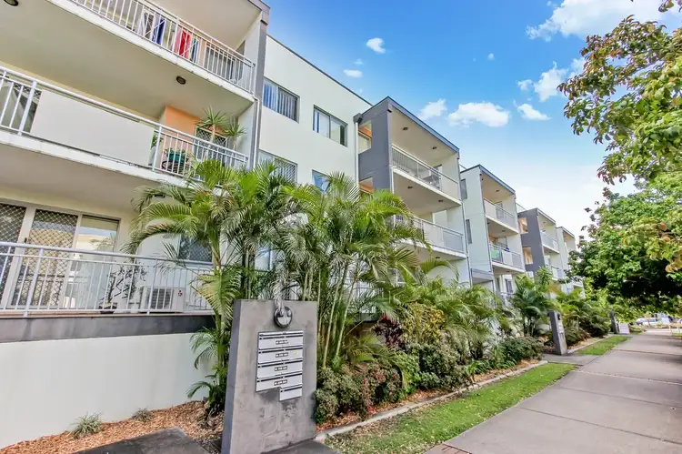 280 Grand Avenue