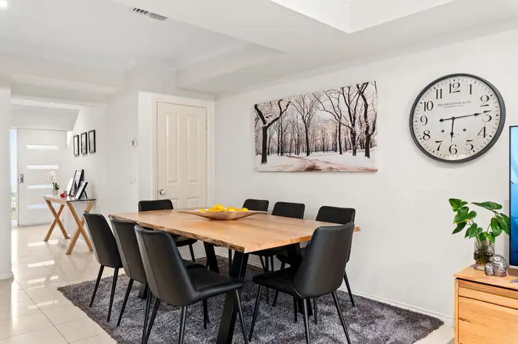 Fifth view of Homely house listing, 39 Vincent Drive, South Morang VIC 3752