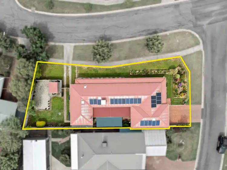 Third view of Homely house listing, 2 Kurrajong Court, Benalla VIC 3672