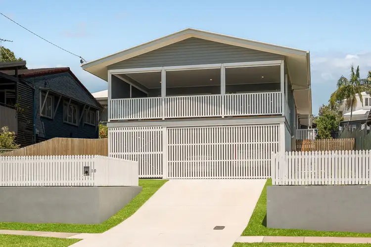 Second view of Homely house listing, 10 Vista Street, Balmoral QLD 4171