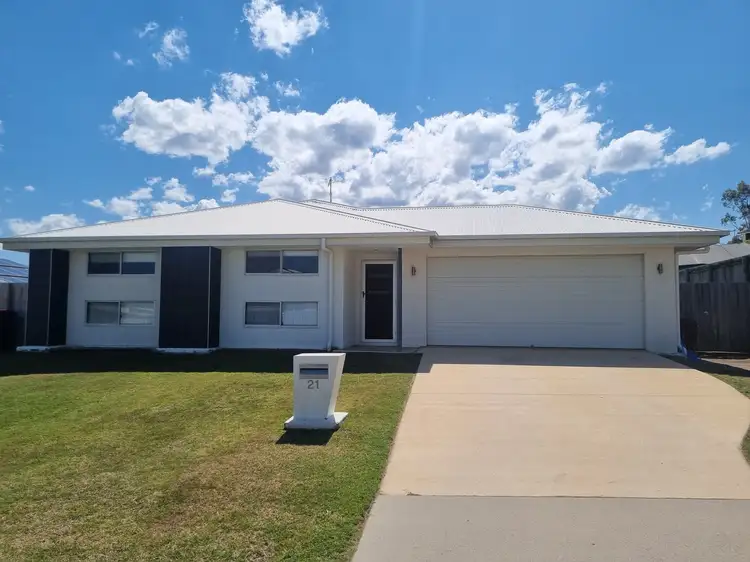21 Stella Street, Boyne Island QLD 4680