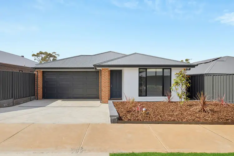 6 Bonnin Court