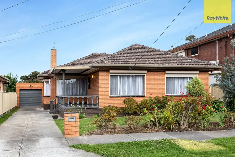 Main view of Homely house listing, 15 Pinoak Street, St Albans VIC 3021