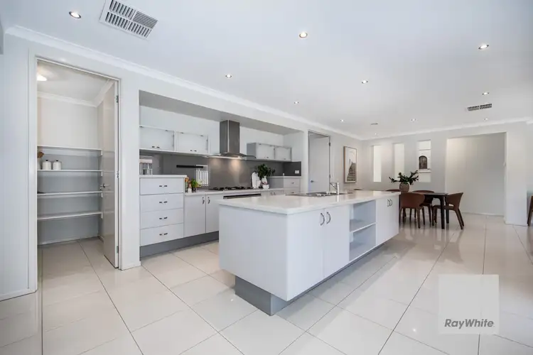 Fifth view of Homely house listing, 3 Balmain Circuit, Taylors Hill VIC 3037