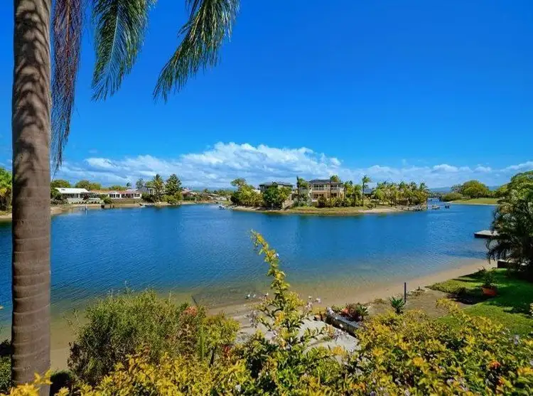 Second view of Homely house listing, 4 Alma Street, Broadbeach Waters QLD 4218
