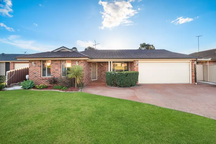 11 Holdsworth Drive, Narellan Vale NSW 2567