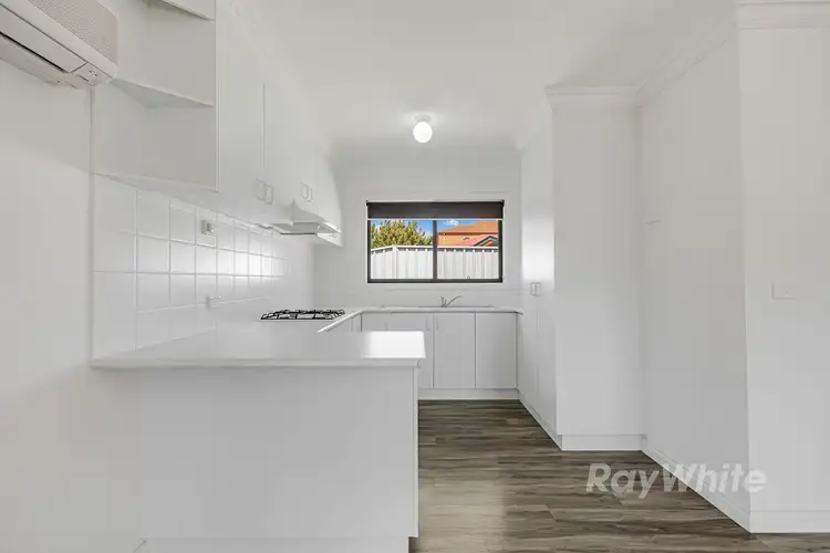 Fifth view of Homely unit listing, 2/14 Sherwood Drive, Flora Hill VIC 3550