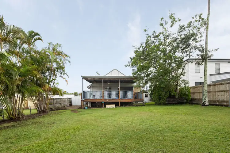 390 Richmond Road, Cannon Hill QLD 4170
