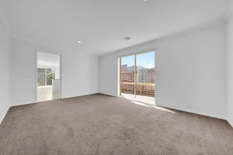 Fourth view of Homely house listing, 6 Mina Court, Carrum Downs VIC 3201
