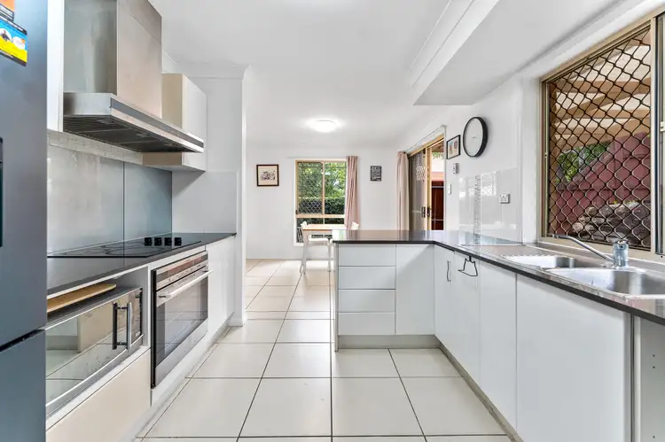 Fifth view of Homely townhouse listing, 6/16 Lakefield Place, Runcorn QLD 4113