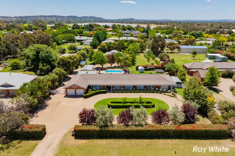 39 Gregadoo Road, Lake Albert NSW 2650