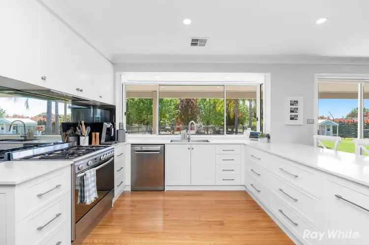 Fourth view of Homely house listing, 39 Gregadoo Road, Lake Albert NSW 2650