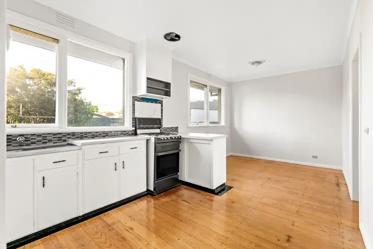 Fifth view of Homely house listing, 7 Norfolk Court, Fawkner VIC 3060