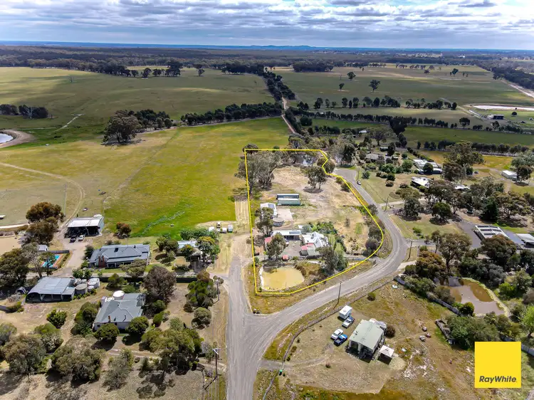 Fourth view of Homely house listing, 9 Railway Court, Knowsley VIC 3523