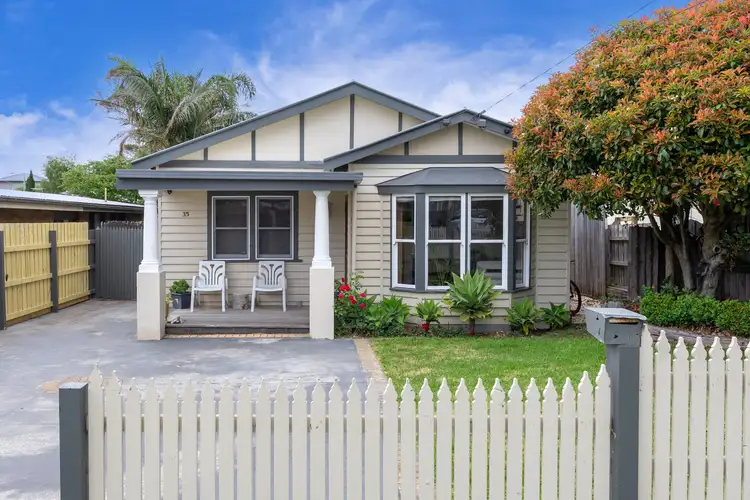 35 Third Avenue, Rosebud VIC 3939