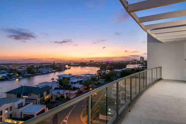 801/6 Tarcoola Crescent, Chevron Island QLD 4217