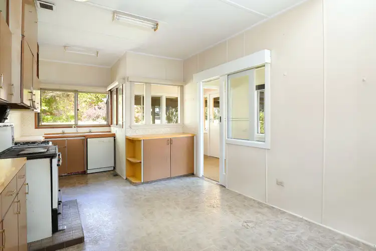 Sixth view of Homely house listing, 14 Belvidere Avenue, Blackheath NSW 2785