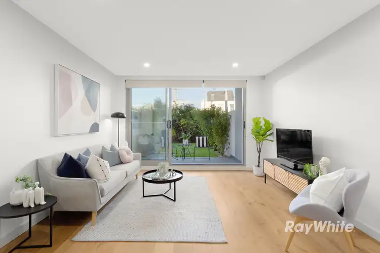 Main view of Homely apartment listing, 2/86 Truganini Road, Carnegie VIC 3163