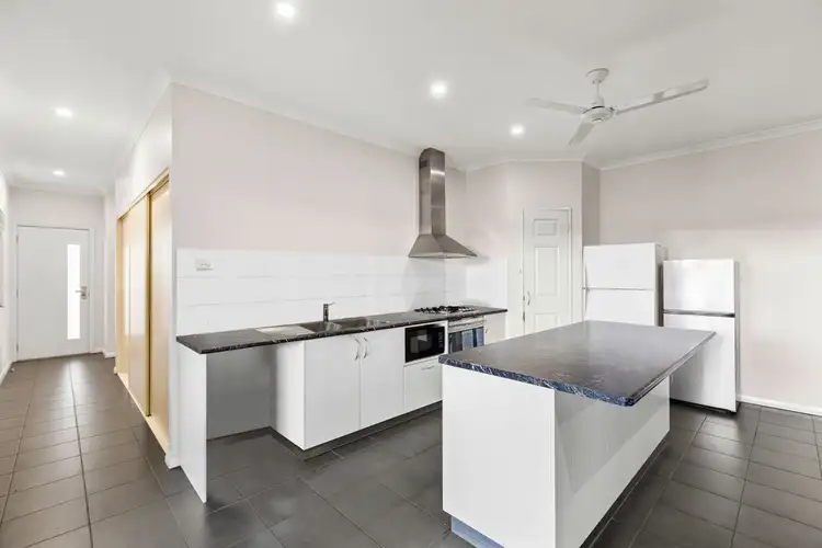 Fifth view of Homely house listing, 18 Songlark Loop, Djugun WA 6725