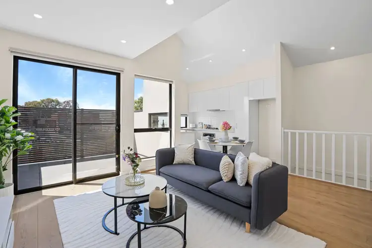 Fifth view of Homely townhouse listing, 4/7 Highlands Road, Thomastown VIC 3074
