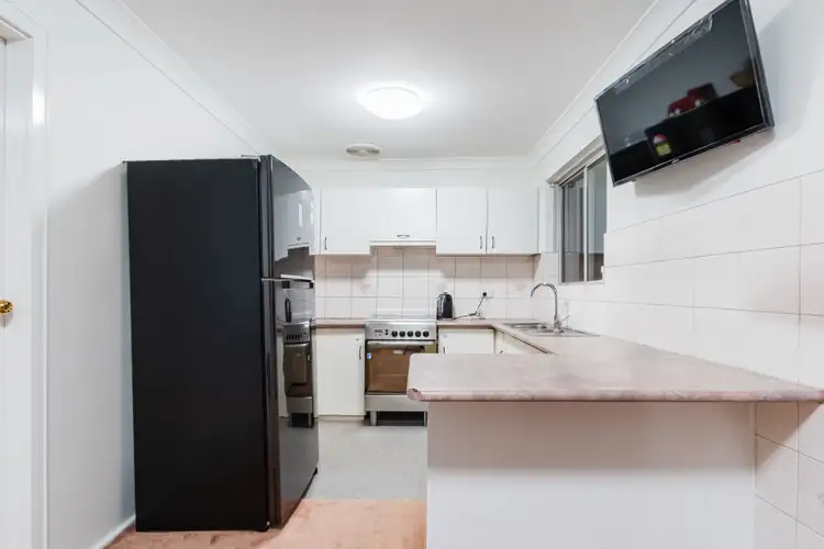 Seventh view of Homely house listing, 2 Rayne Street, Maddington WA 6109