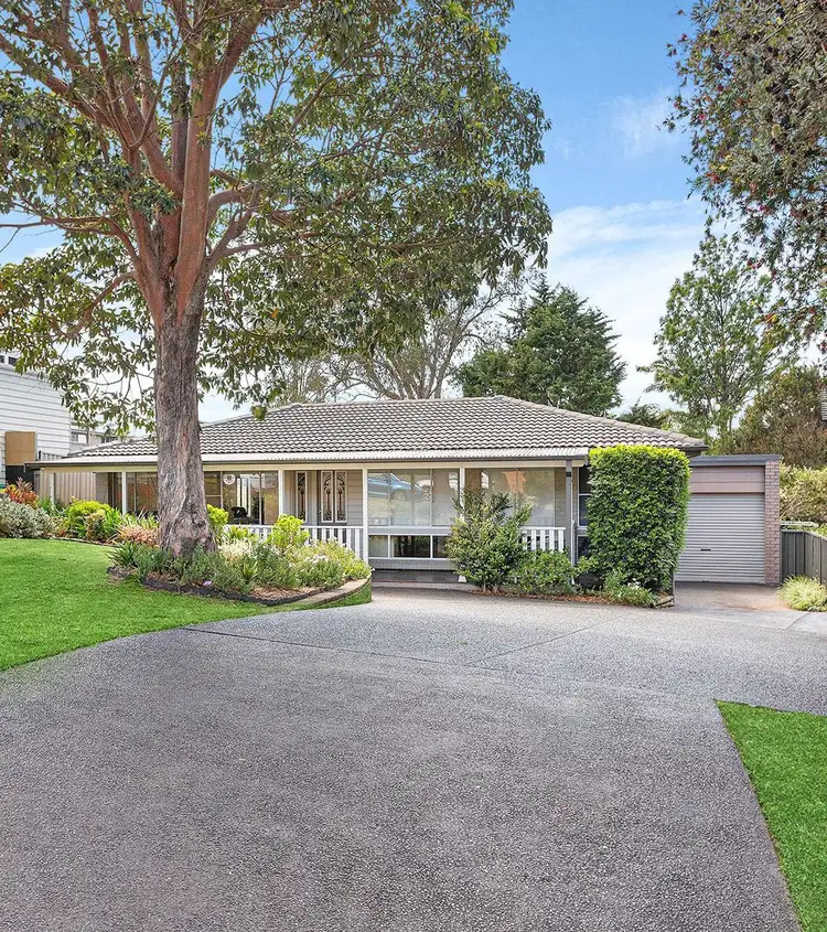 17 Hillview Circuit