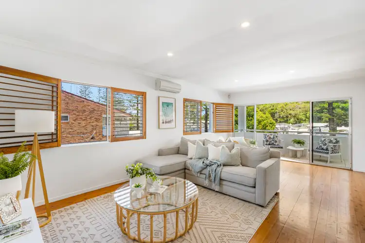 17 Hythe Street, Miami QLD 4220