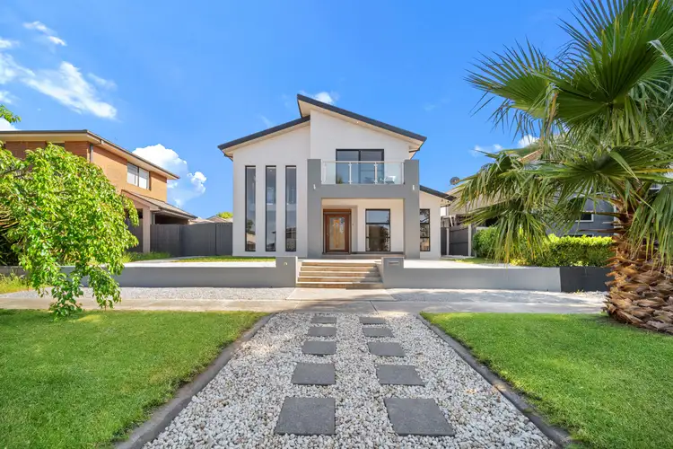 25 Oodgeroo Avenue, Franklin ACT 2913