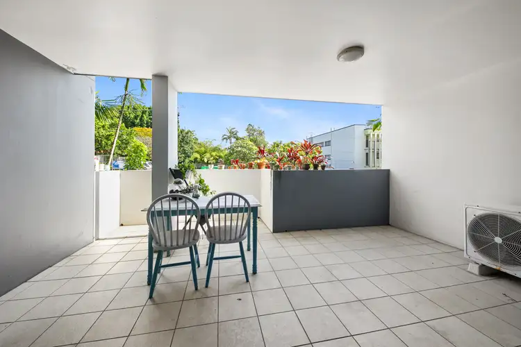 Second view of Homely apartment listing, 2/8 Catherine Street, Woolloongabba QLD 4102