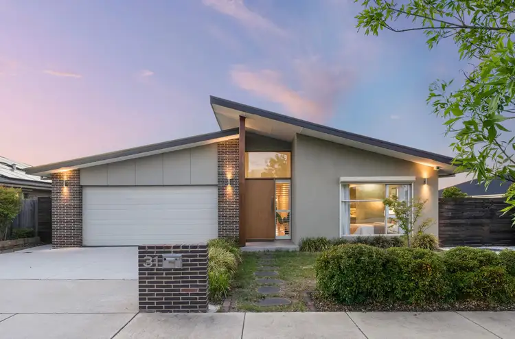 31 Cornelius Street, Coombs ACT 2611